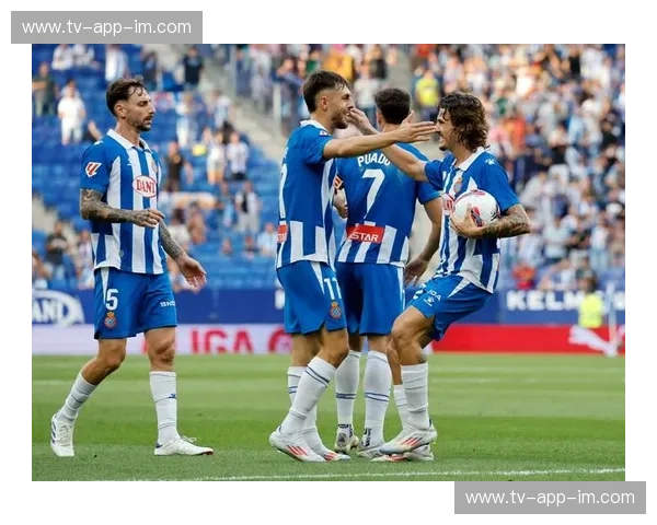 霓虹下的巅峰对峙：上海vs东京FC，一场跨越海峡的绿茵野心